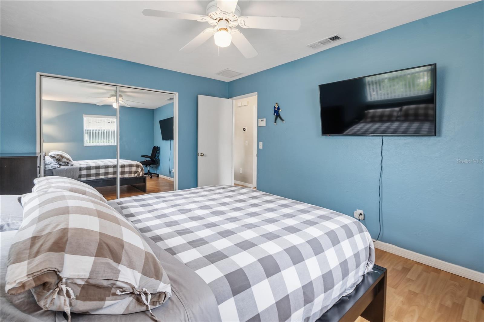 LARGO LAKE VILLAS UNIT 2 - Residential