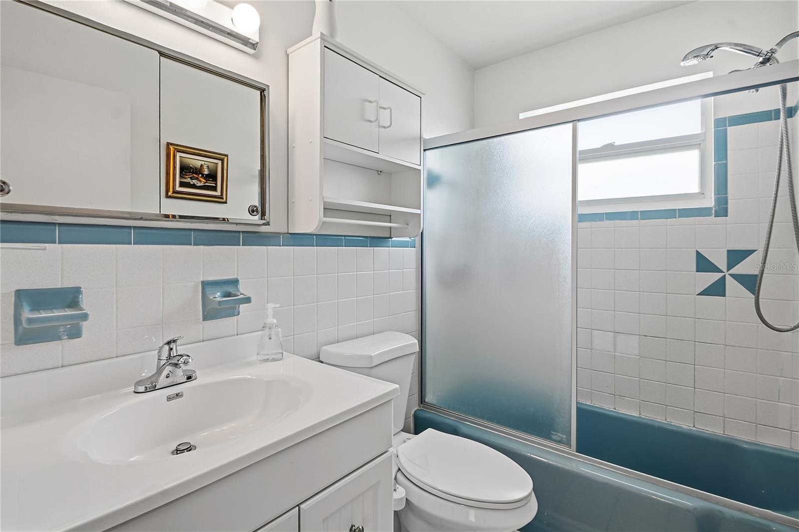 LARGO LAKE VILLAS UNIT 2 - Residential