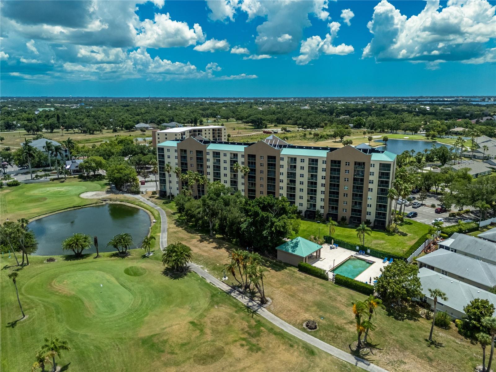 THE TERRA CEIA CLUB - Residential