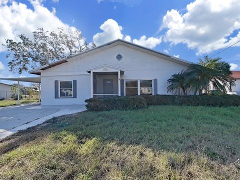 A home in TAMPA