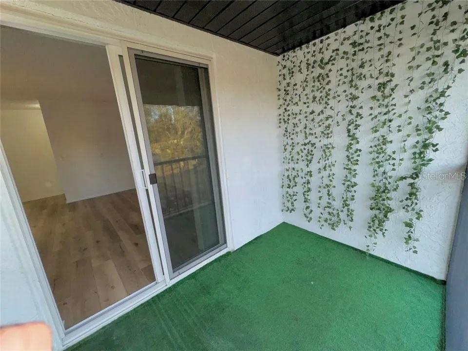 HAWTHORNE VILLAGE - Residential