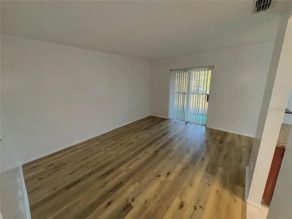 HAWTHORNE VILLAGE - Residential