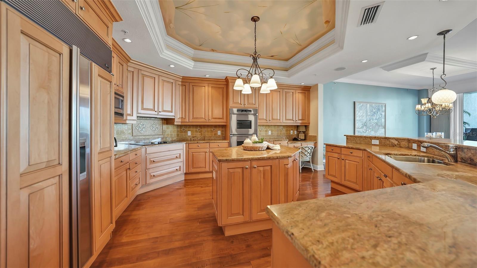 THE BEACH RESIDENCES - Residential