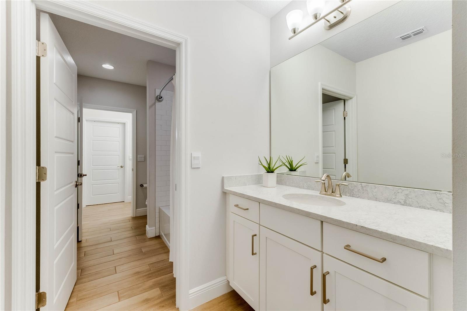 WATERLEIGH PH 3B 3C & 3D - Residential Lease