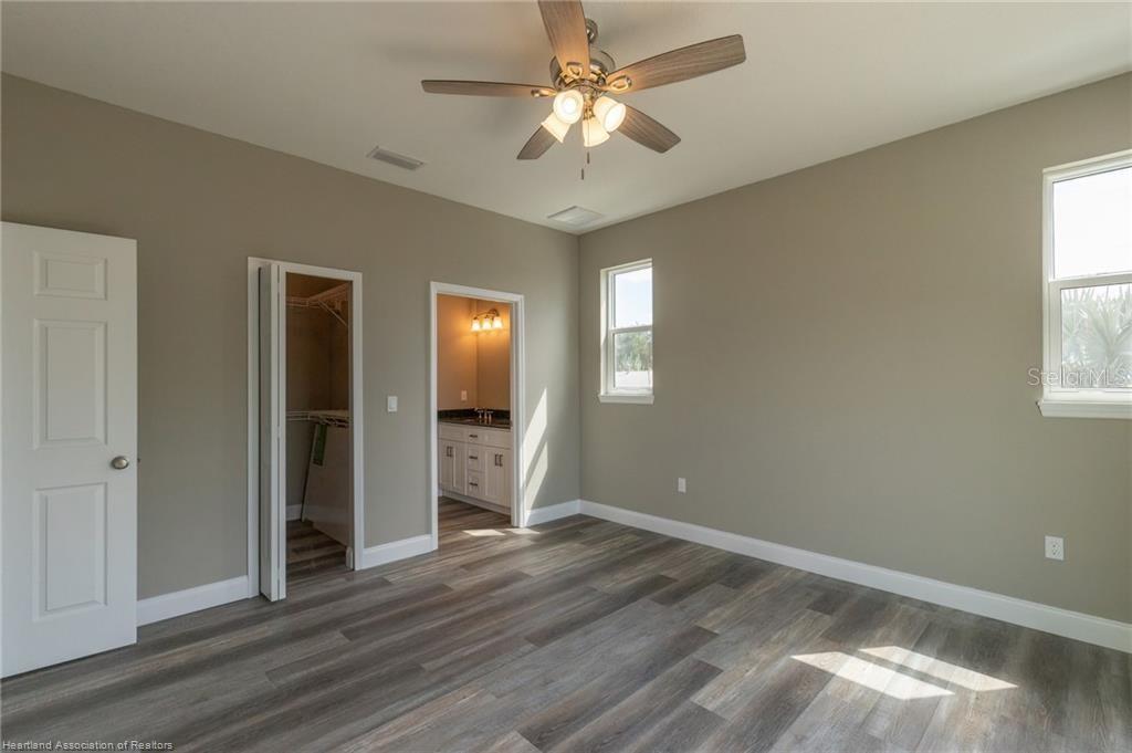 KNICKERBOCKER MANOR - Residential