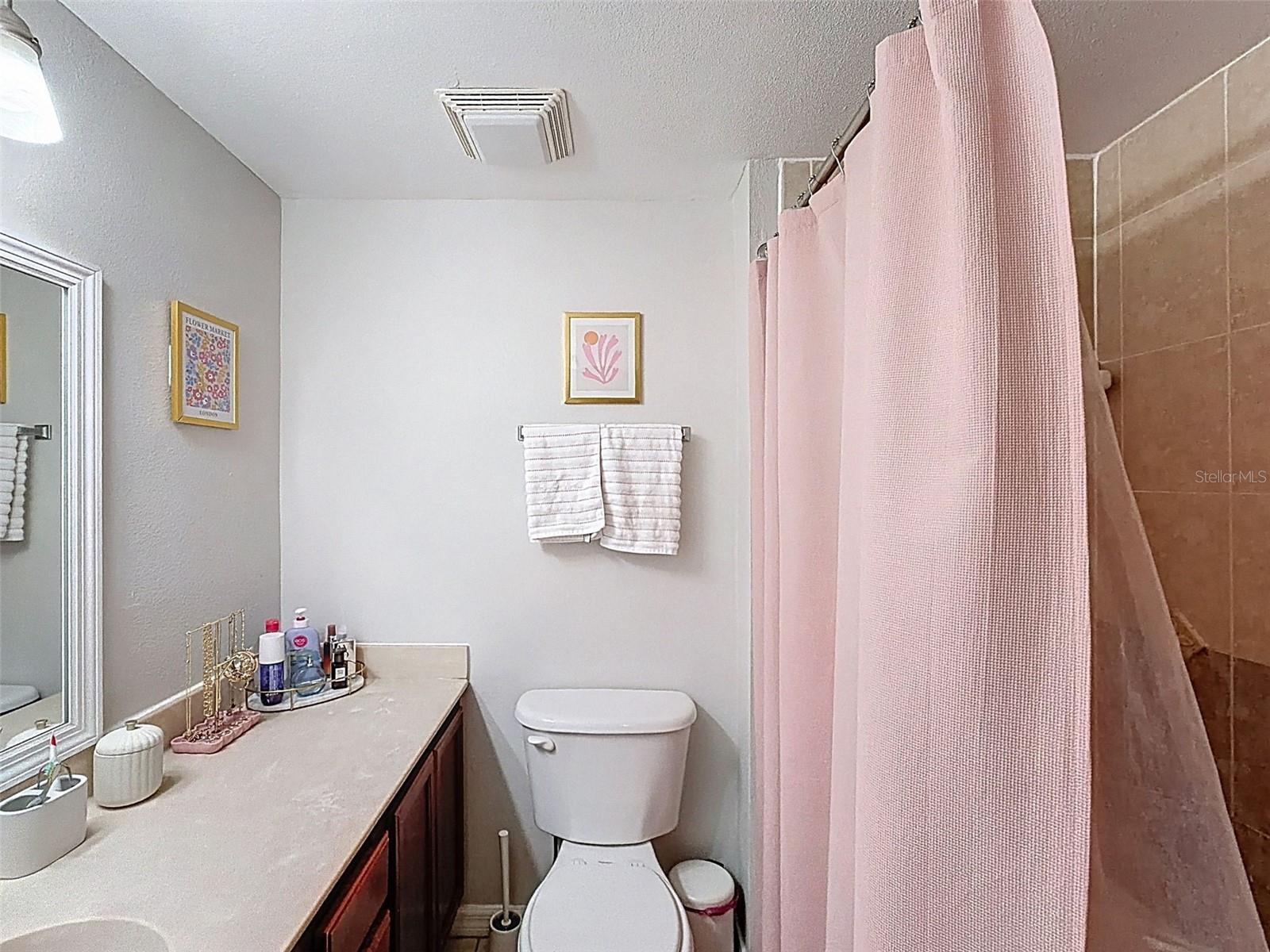 HYDE PARK TOWERS A CONDO - Residential