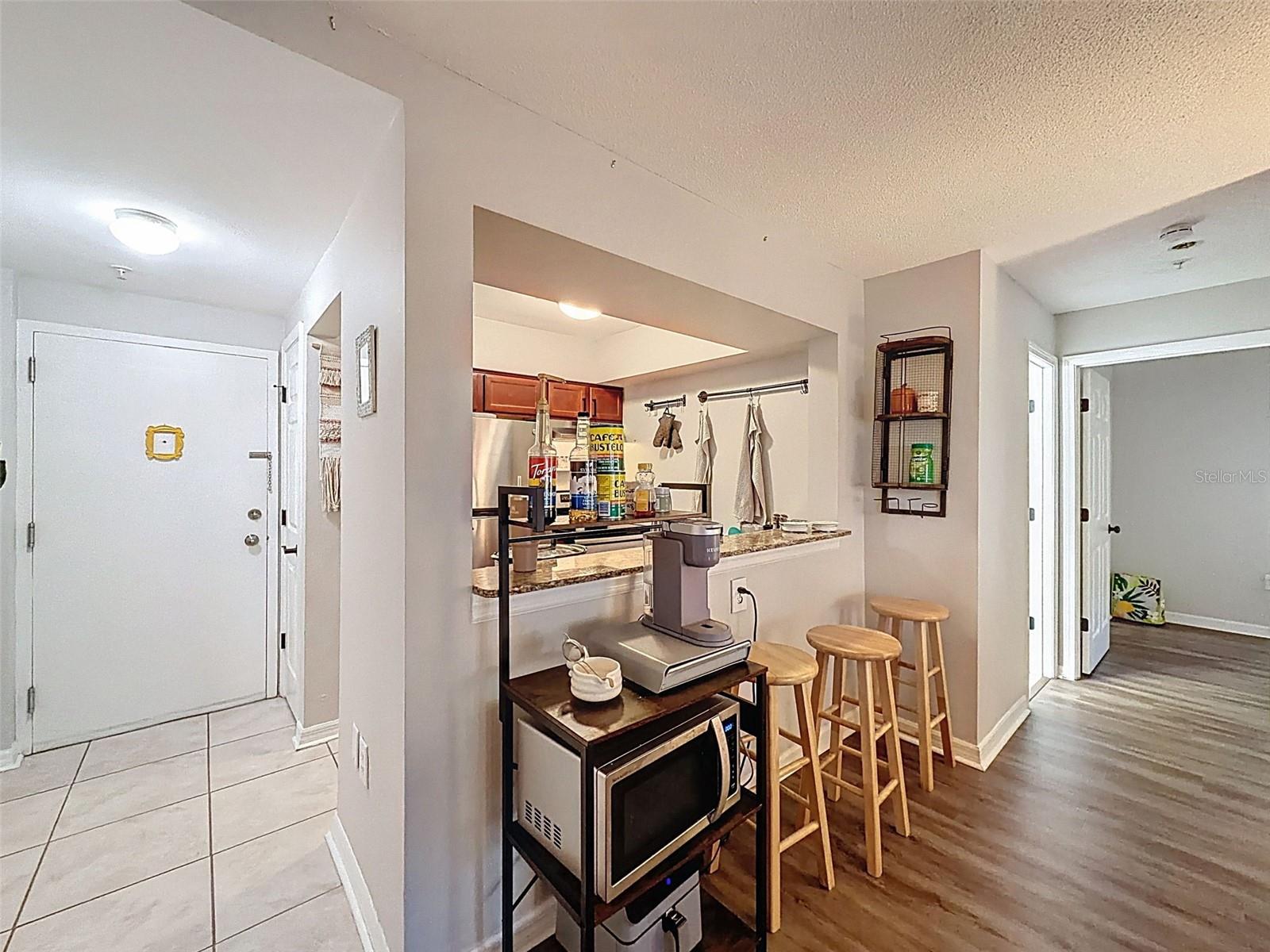 HYDE PARK TOWERS A CONDO - Residential