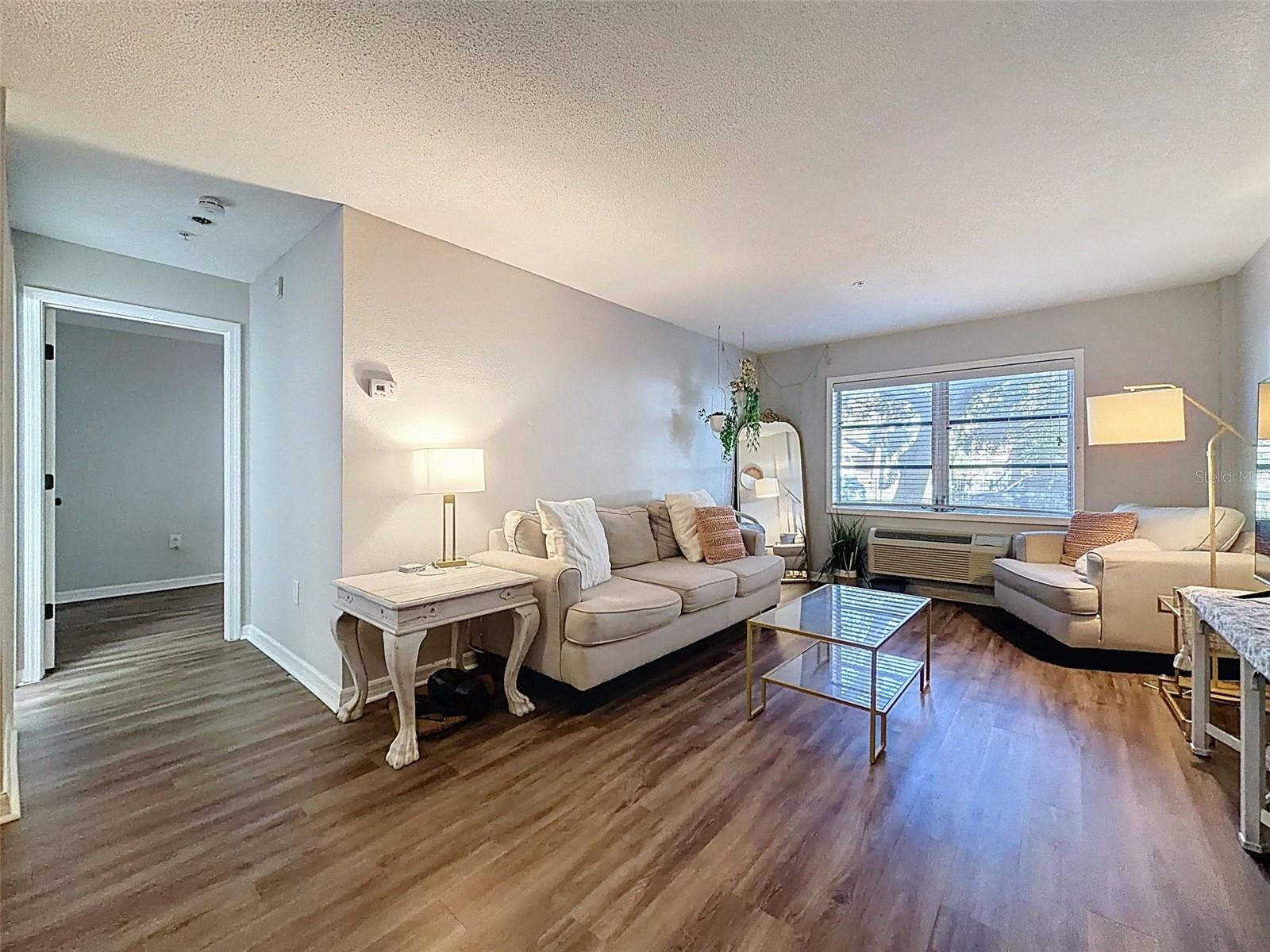 HYDE PARK TOWERS A CONDO - Residential