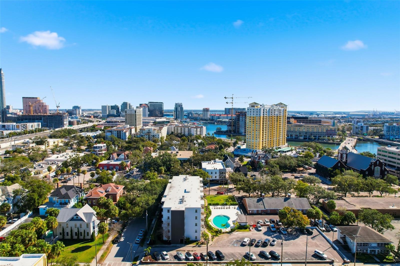 HYDE PARK TOWERS A CONDO - Residential