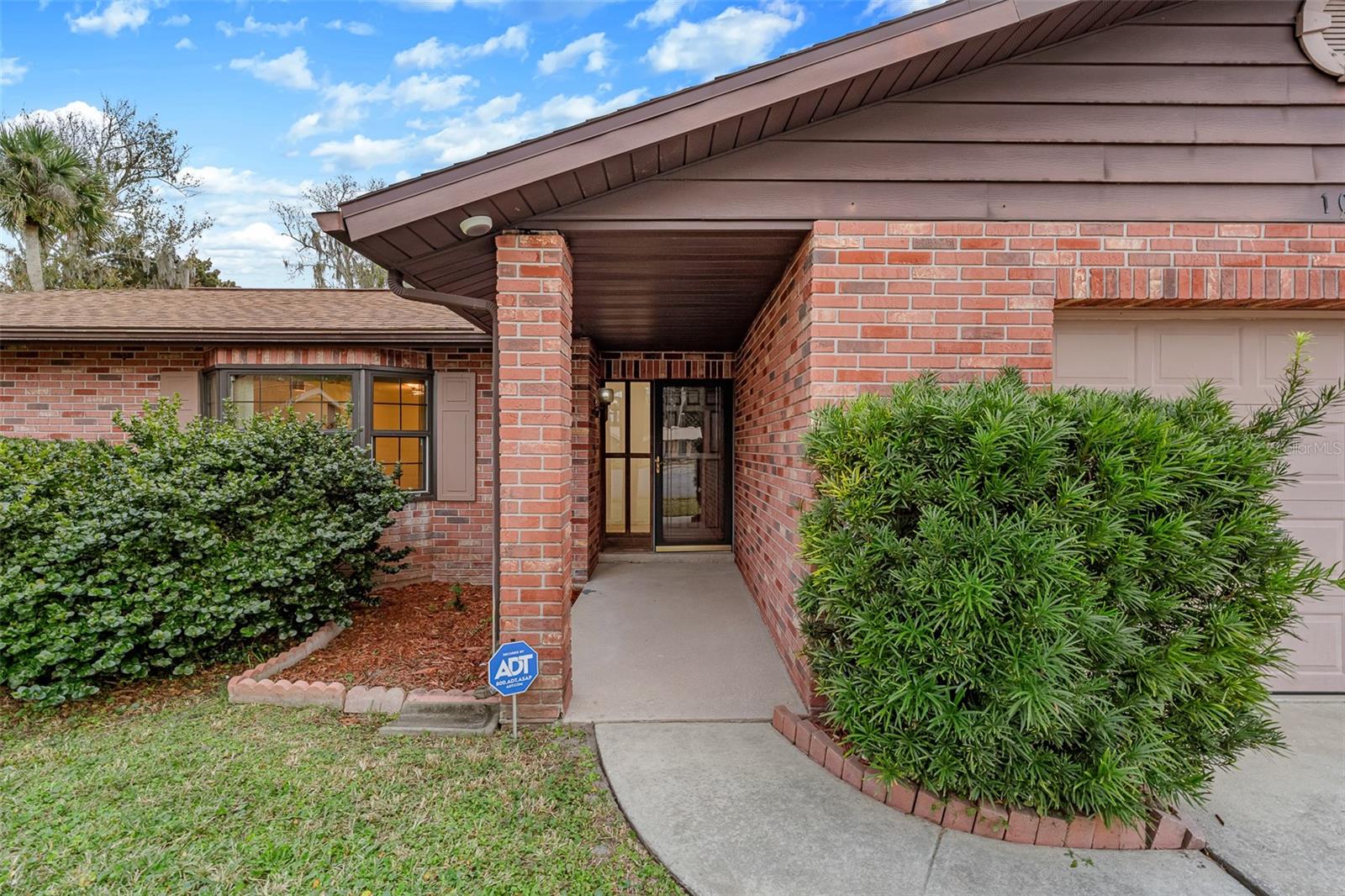 109 NATHAN HALE COURT