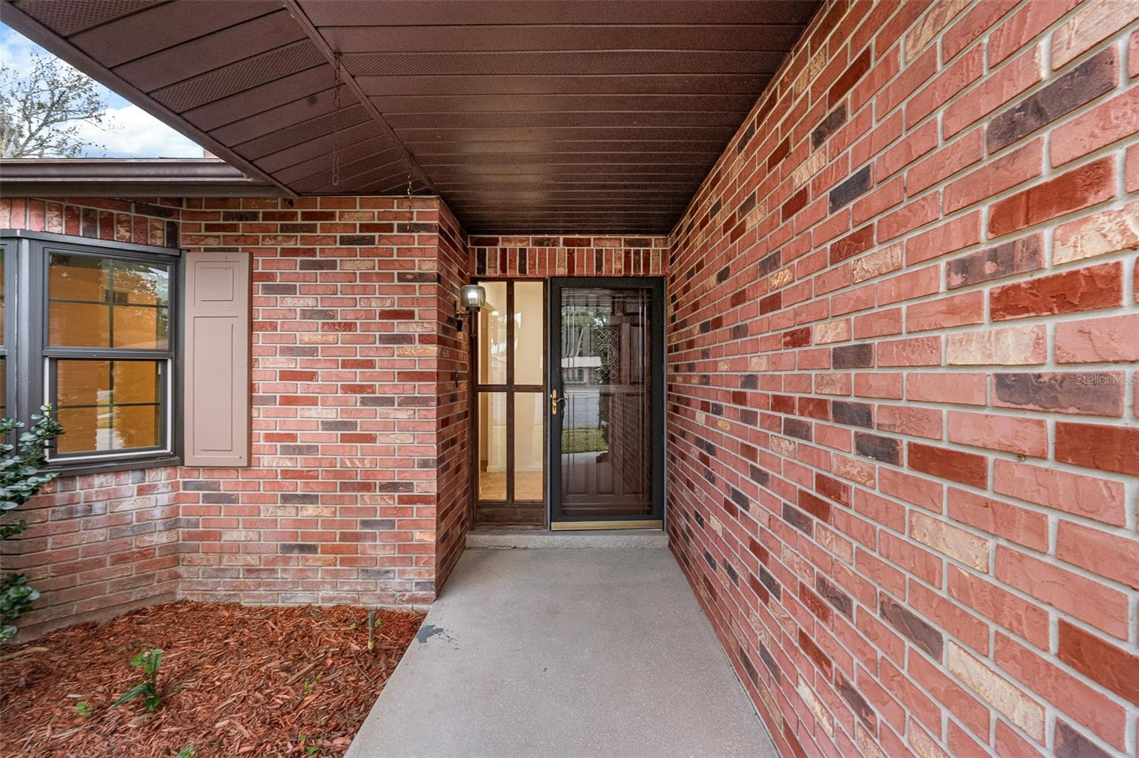 109 NATHAN HALE COURT