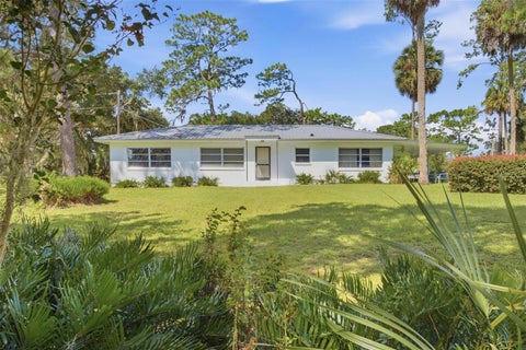 Photo of 29025 SE 150th Street, Altoona, FL 32702 (MLS # G5118435)