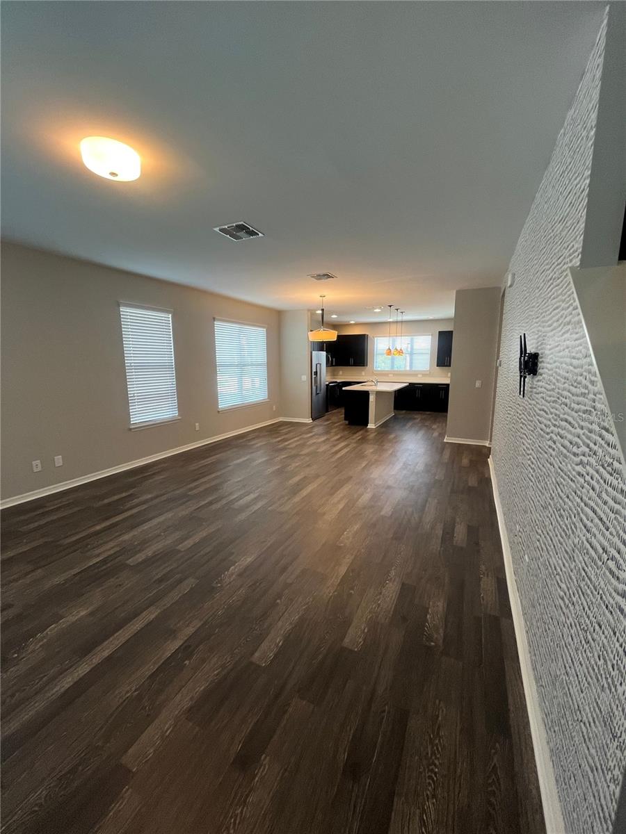 ASHLIN PARK PH 2 - Residential Lease