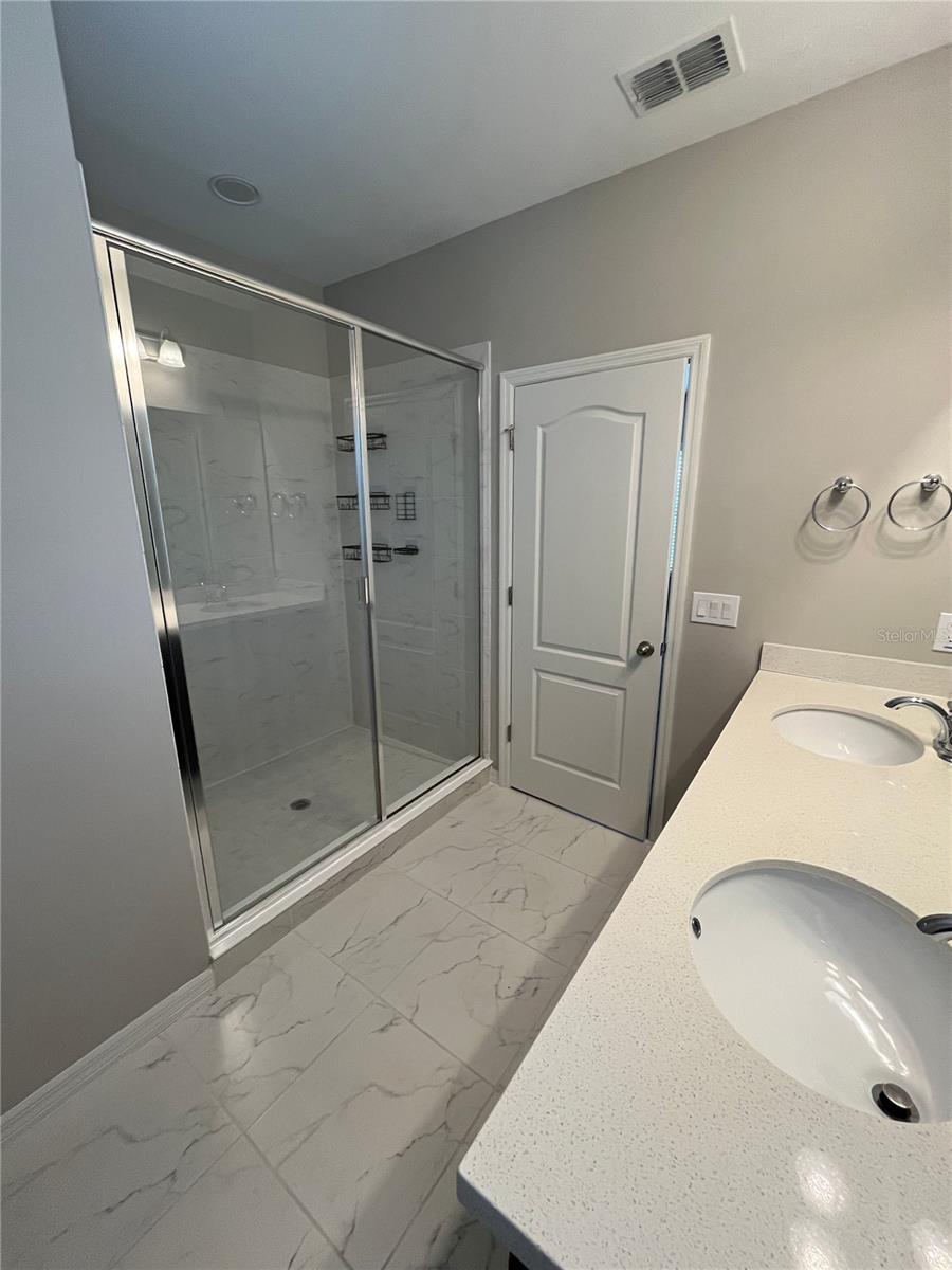 ASHLIN PARK PH 2 - Residential Lease