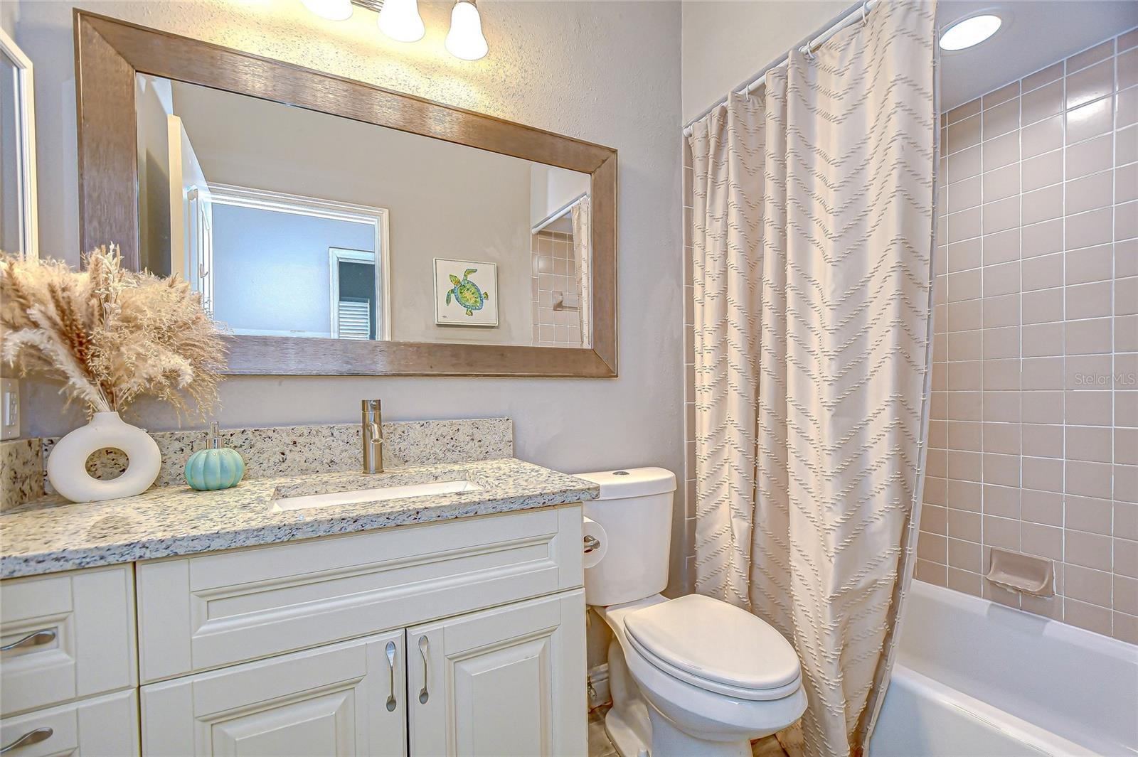 BLOOMINGDALE - Residential