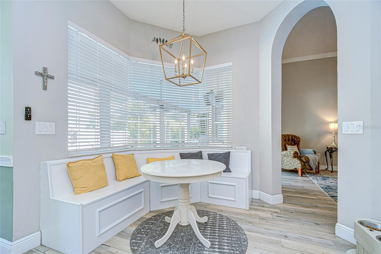 BLOOMINGDALE - Residential