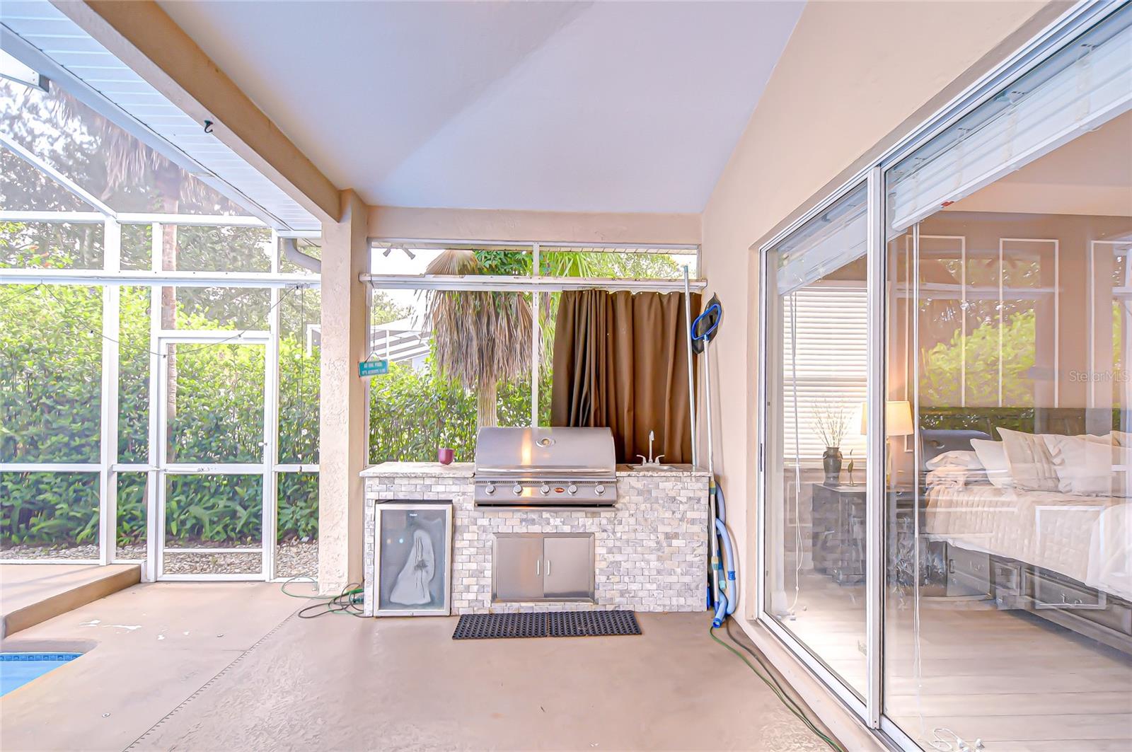BLOOMINGDALE - Residential