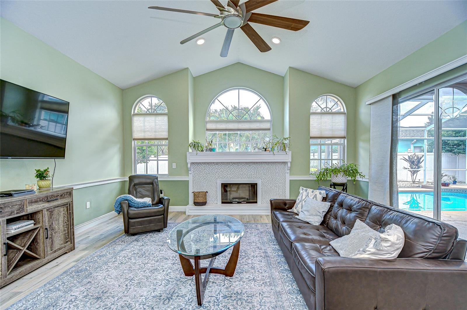 BLOOMINGDALE - Residential