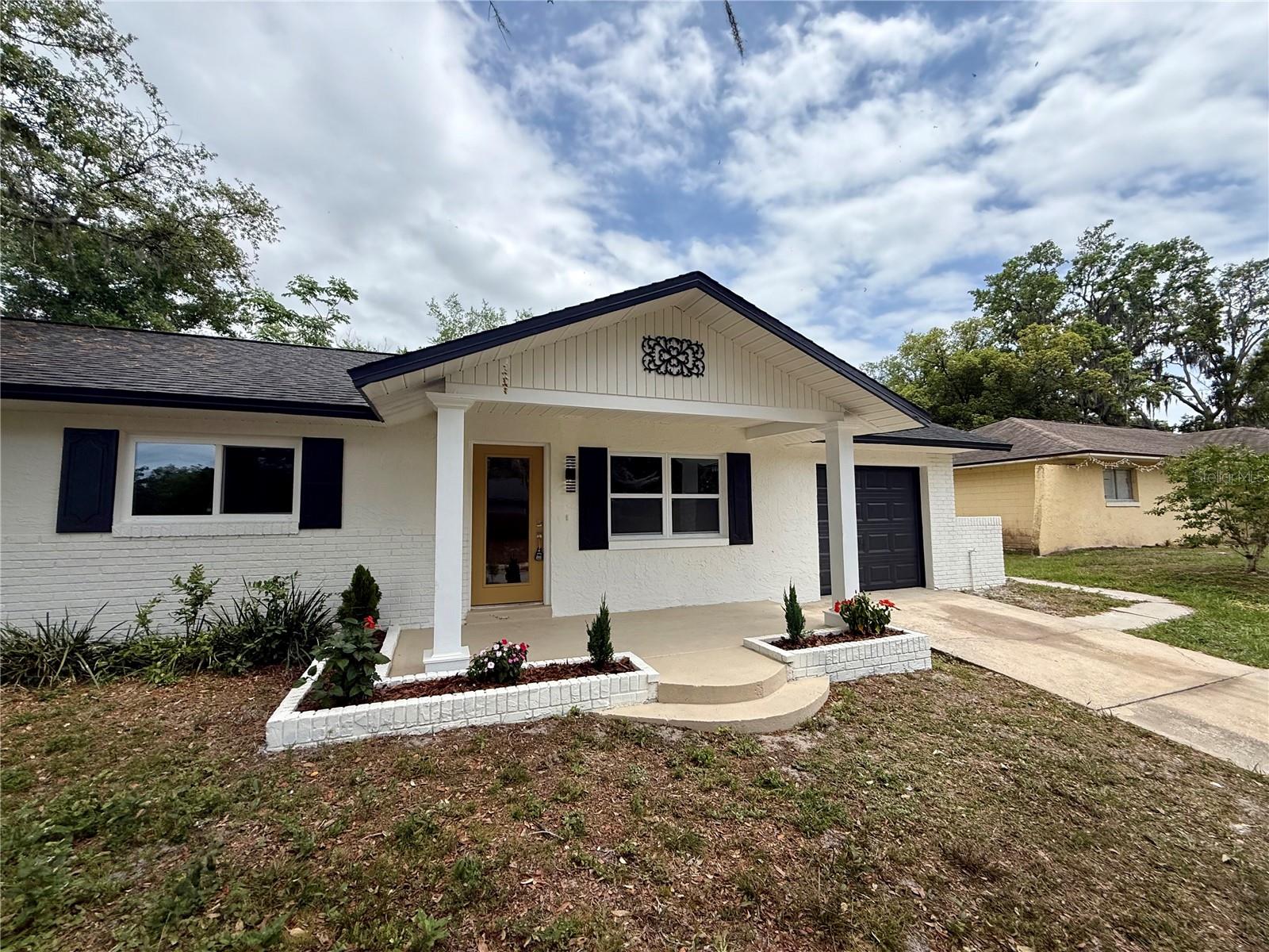 SKY LARK UNIT 2 REP - Residential