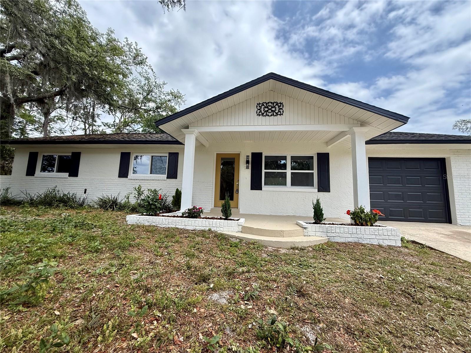 SKY LARK UNIT 2 REP - Residential