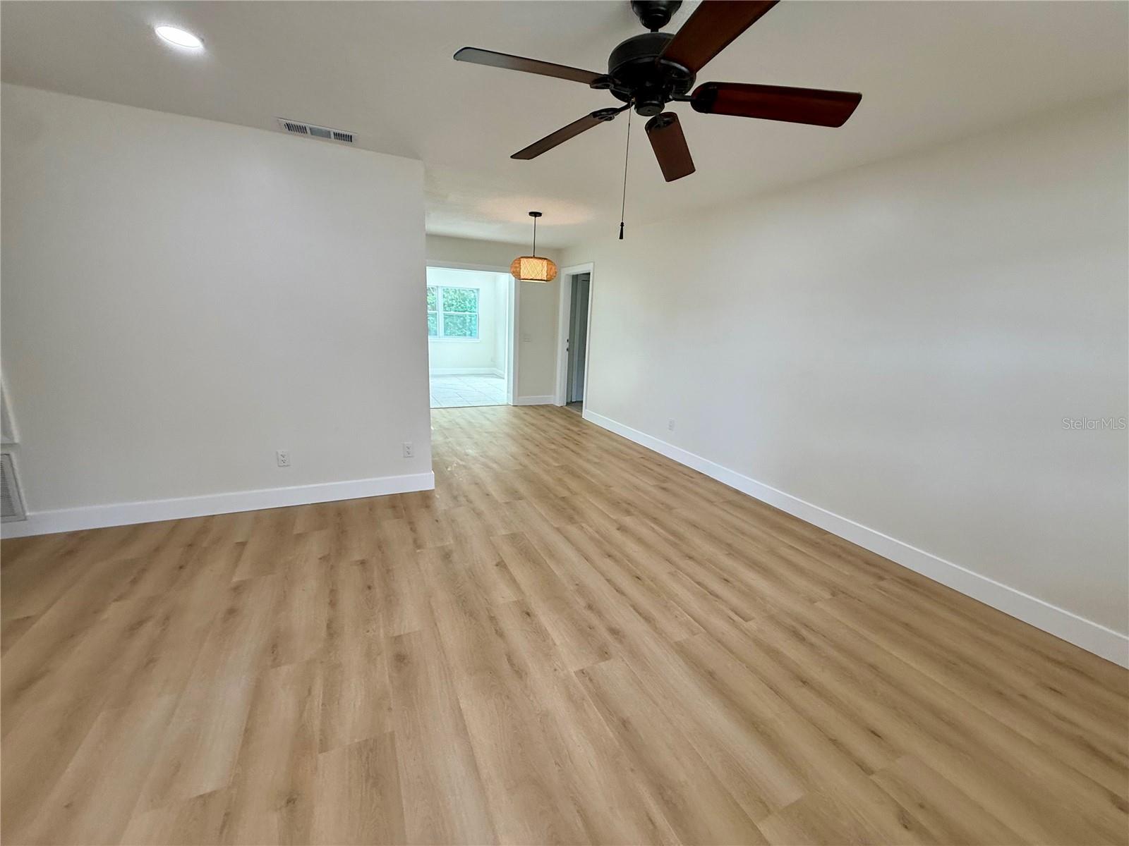 SKY LARK UNIT 2 REP - Residential