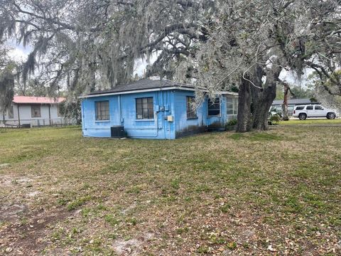 A home in TAMPA