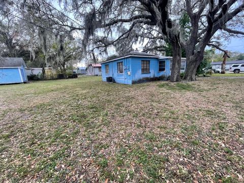 A home in TAMPA