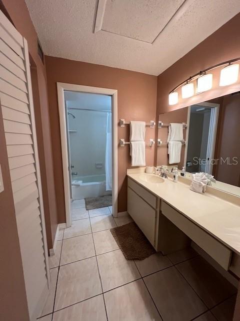CROSSINGS - Residential Lease