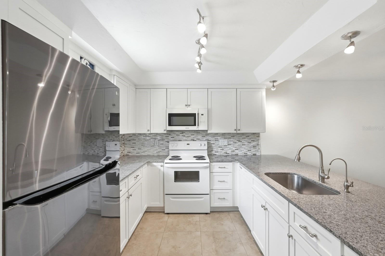 VILLAGE PH II - Residential