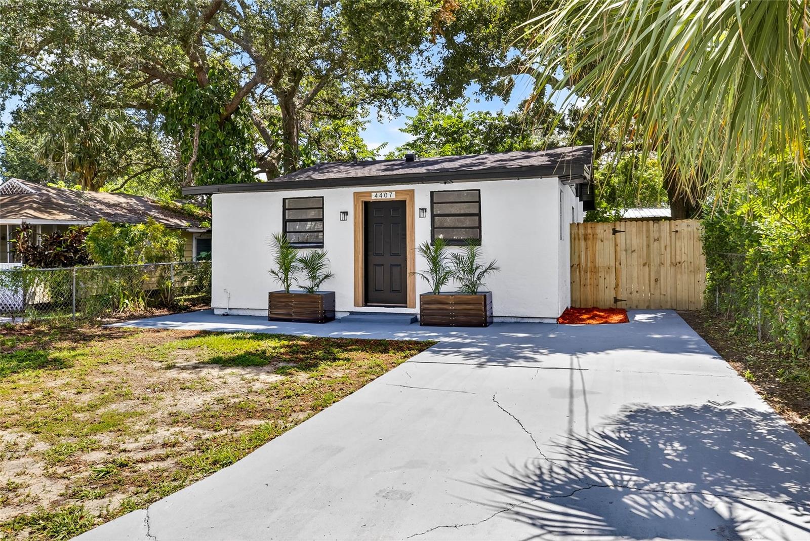 This beautifully renovated block home features 2 bedrooms and 1 full bathroom. The home is move-in ready with high quality updates and pride in workmanship. Luxury vinyl flooring flows throughout, while the bathroom boasts elegant porcelain tile from floor to ceiling.
The updated kitchen features quartz countertops, brand-new stainless steel appliances, and ample cabinet space—plus an area that can double as an eating area or a cozy home office. Inside, you’ll also find a dedicated laundry area with washer and dryer hookups for added convenience. It also includes a new electric panel, AC (2020), water heater (2016), fenced backyard and also new roof.
Conveniently located just 12 miles from Tampa International Airport and only 10 minutes from Busch Gardens, this home also offers quick access to I-275, I-75, and I-4. Enjoy an unbeatable location close to hospitals, dining, and shopping. Schedule your tour today and discover this move-in-ready home filled with charm!