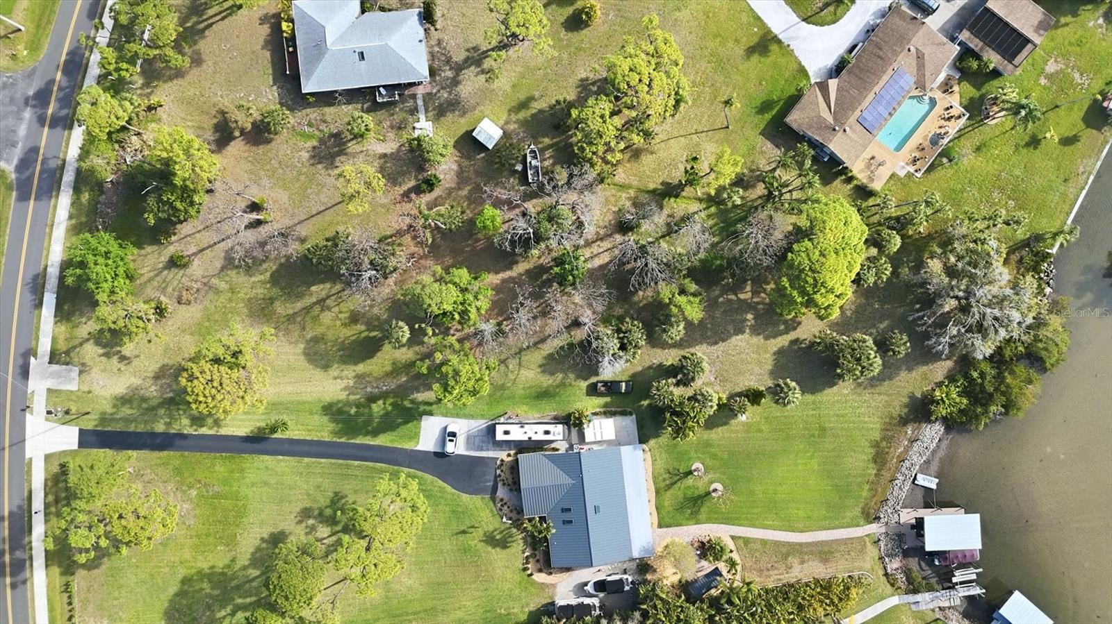 ENGLEWOOD GARDENS - Land