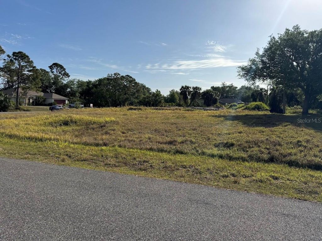 Photo of 15 Attalla Avenue, North Port, FL 34287 (MLS # C7507672)