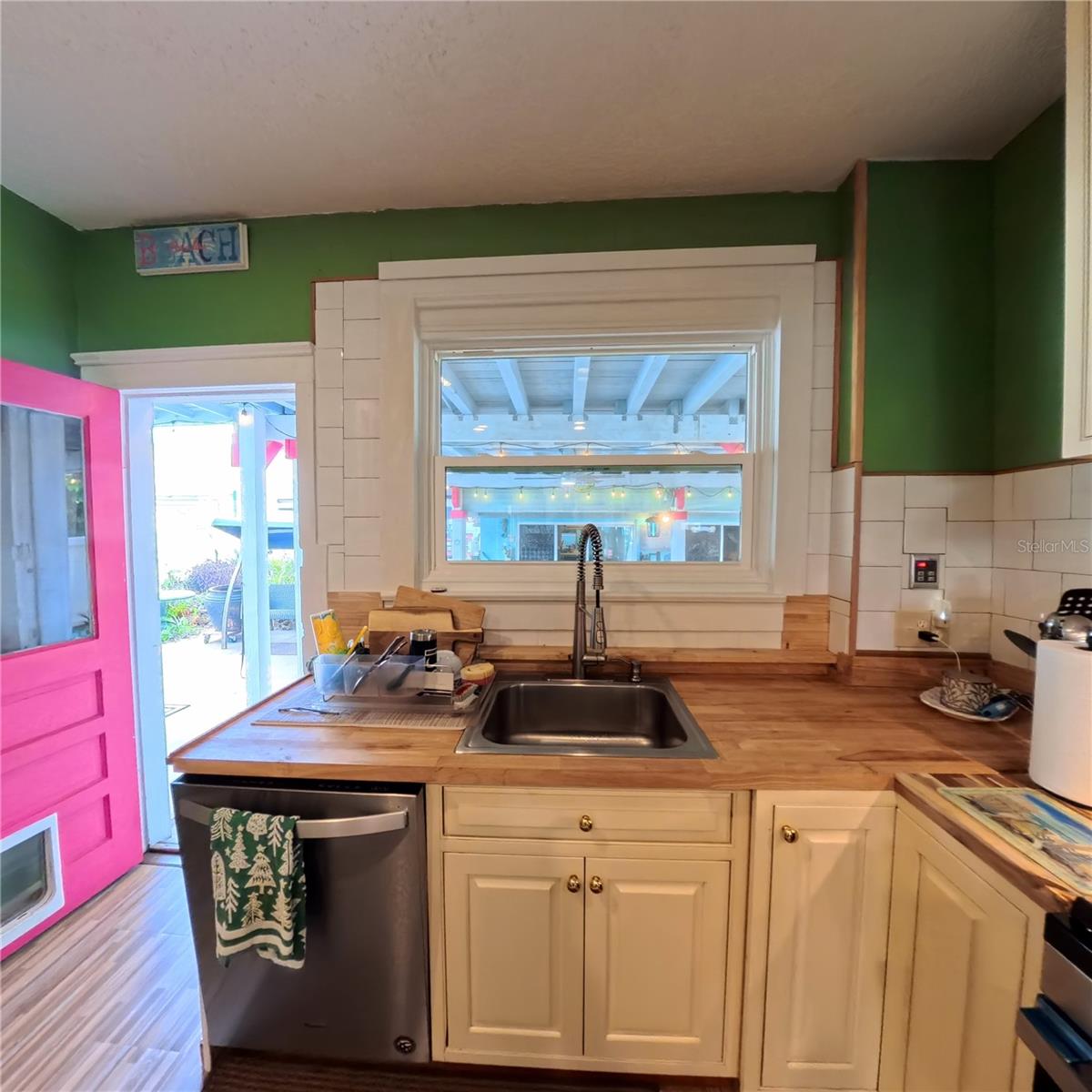 MARSHALL PARK DAYTONA BEACH - Residential Income