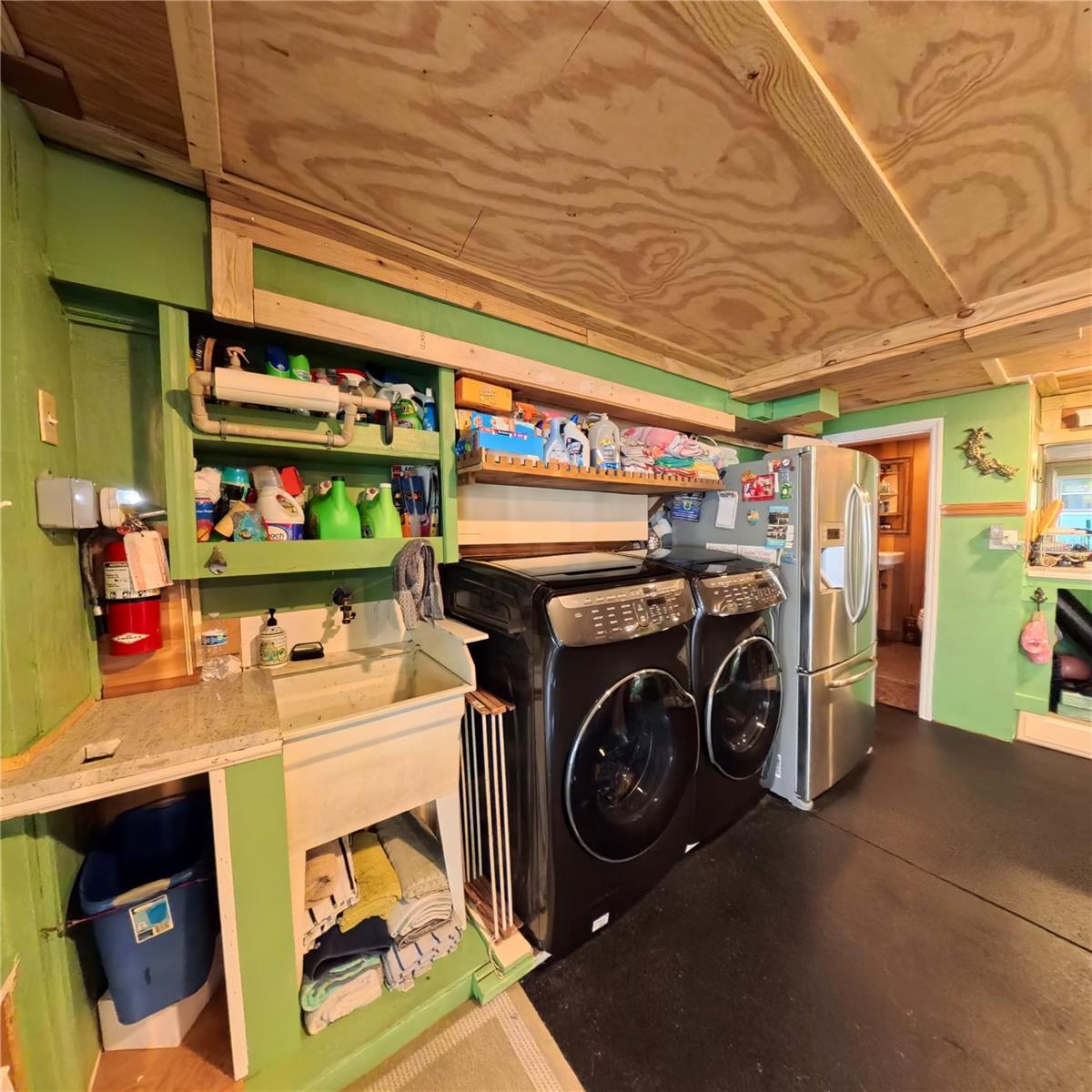 MARSHALL PARK DAYTONA BEACH - Residential Income