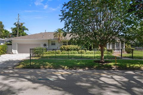 105 17TH AVENUE NE ST PETERSBURG FL 33704