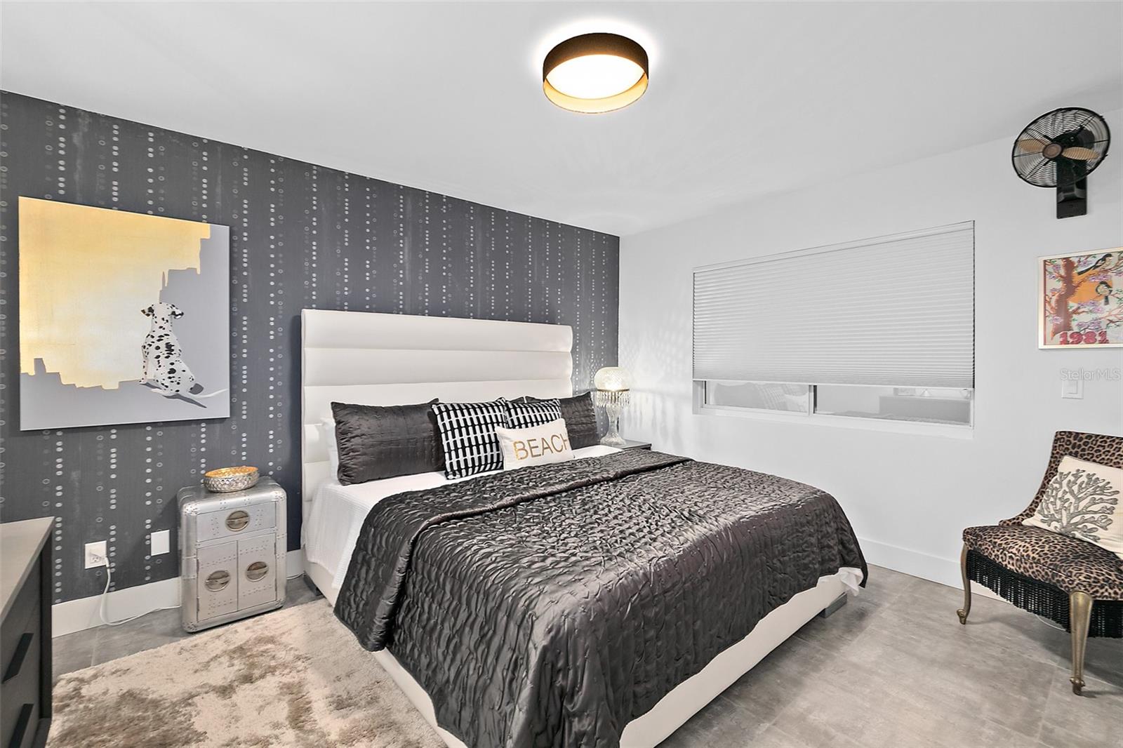 PENINSULA CONDO - Residential