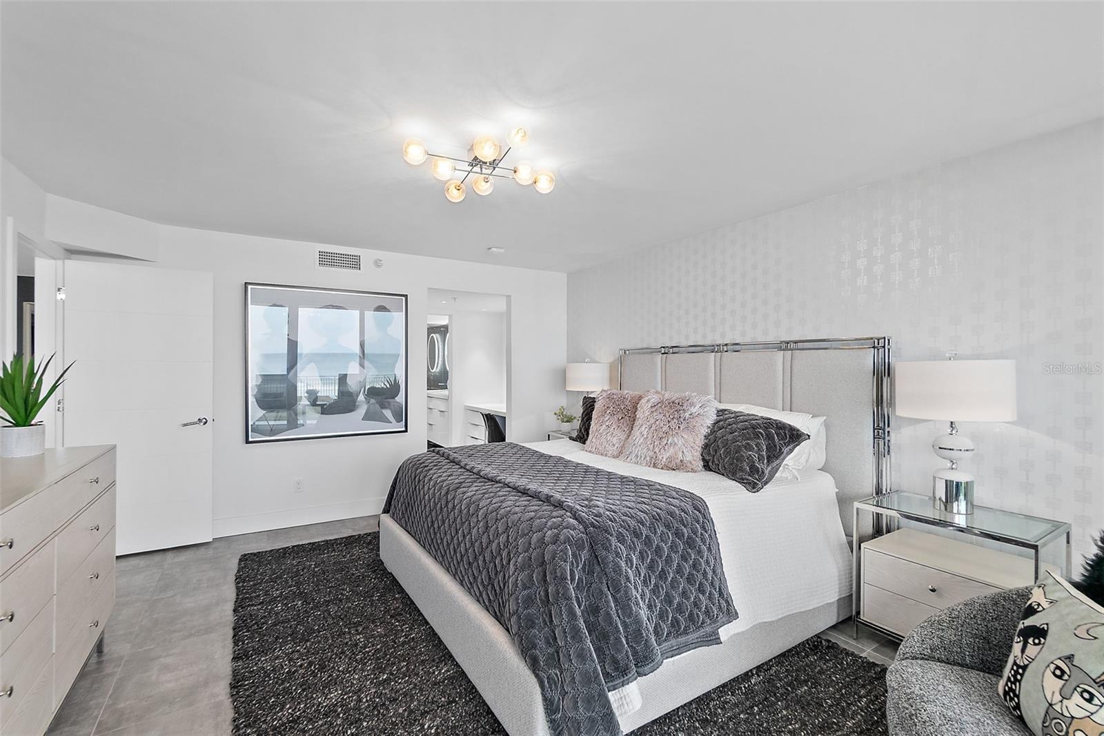 PENINSULA CONDO - Residential