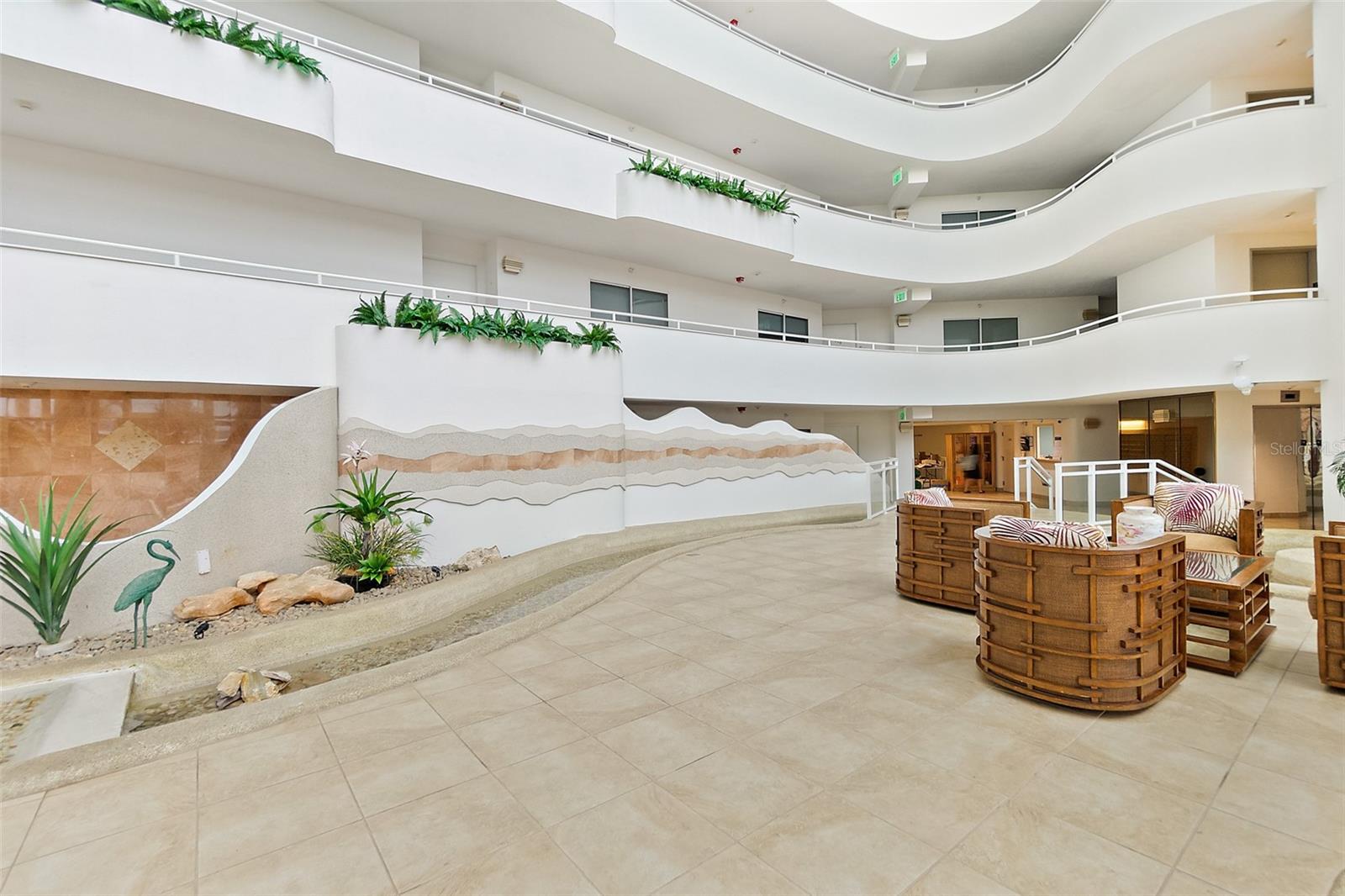 PENINSULA CONDO - Residential