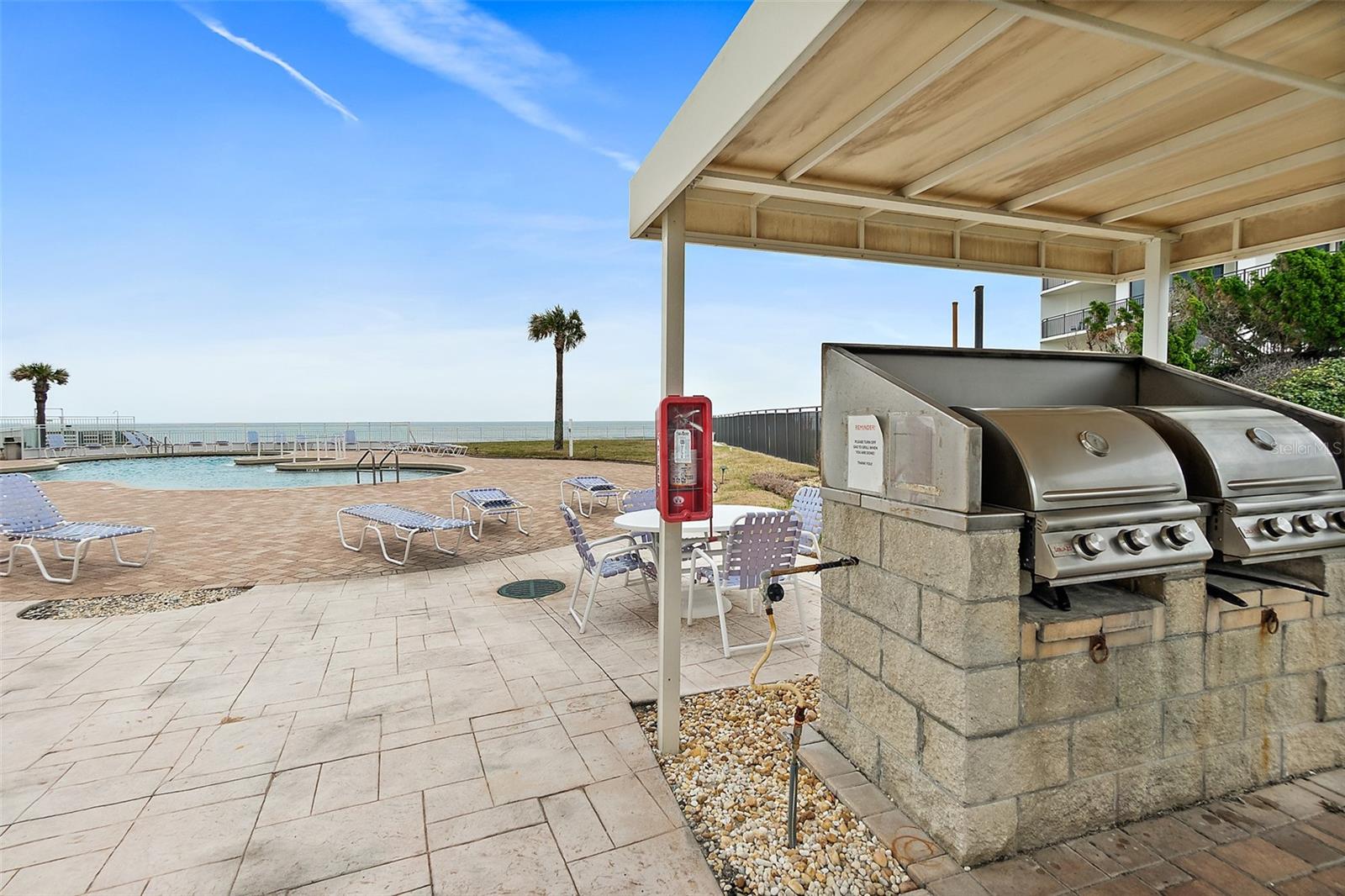 PENINSULA CONDO - Residential