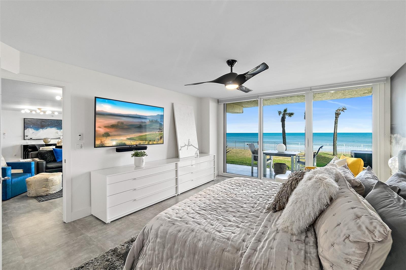 PENINSULA CONDO - Residential