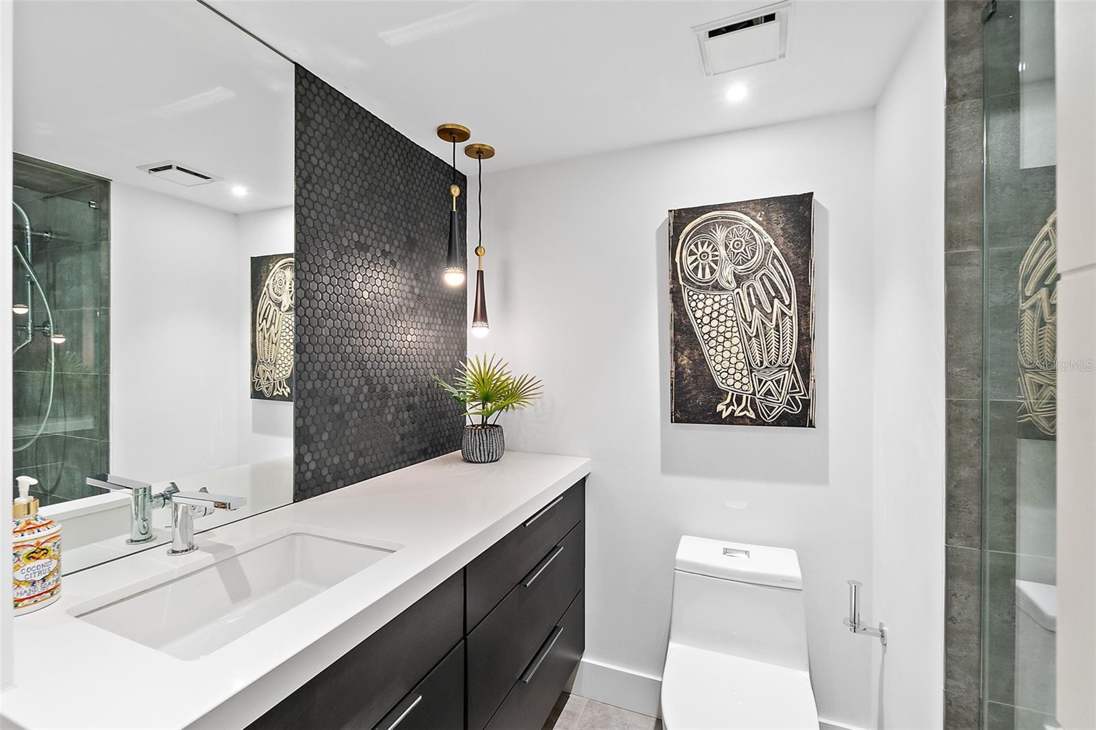 PENINSULA CONDO - Residential