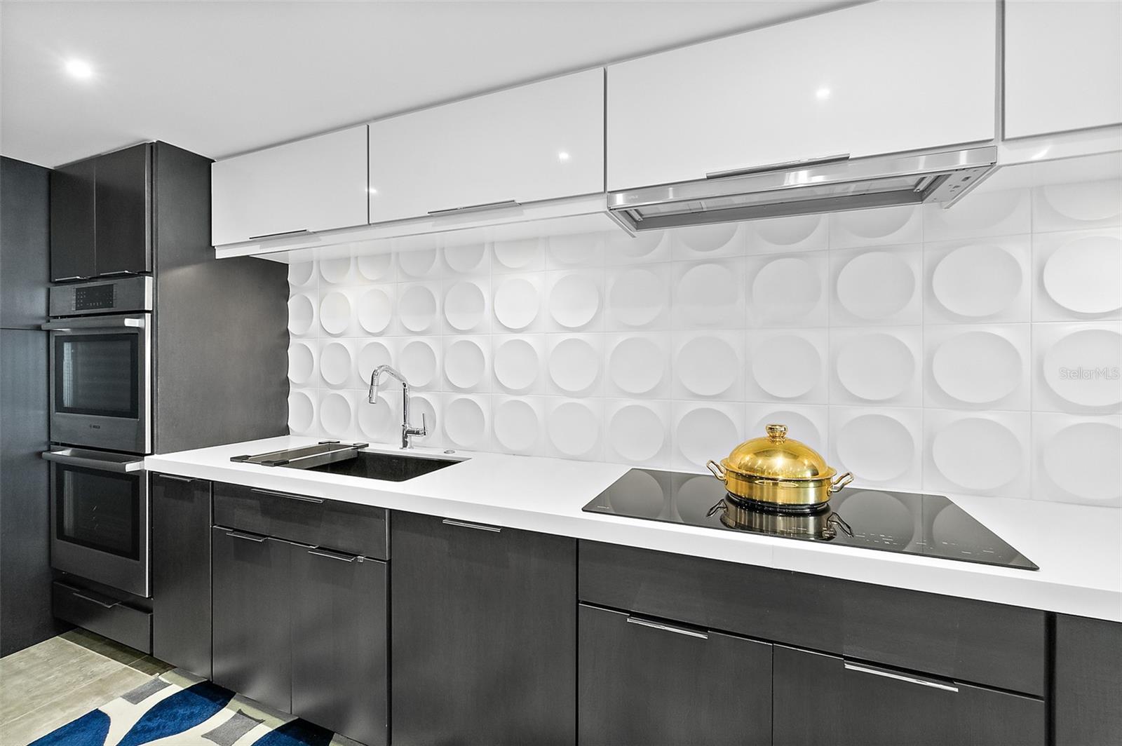 PENINSULA CONDO - Residential