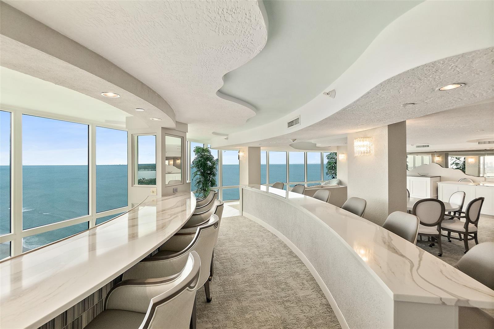 PENINSULA CONDO - Residential