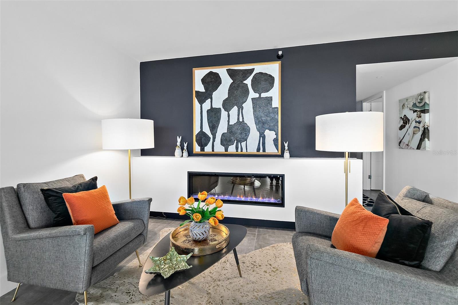 PENINSULA CONDO - Residential