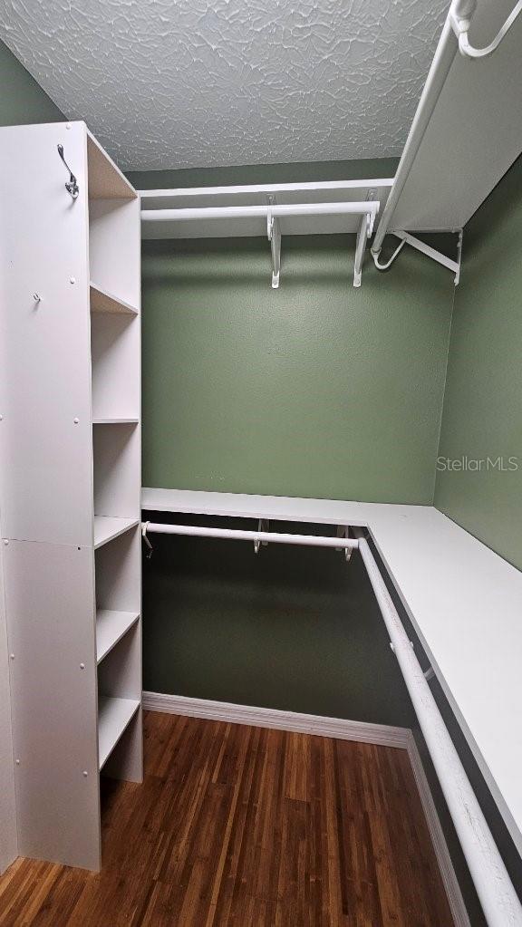 HUNTERS TRAIL TWNHMS - Residential