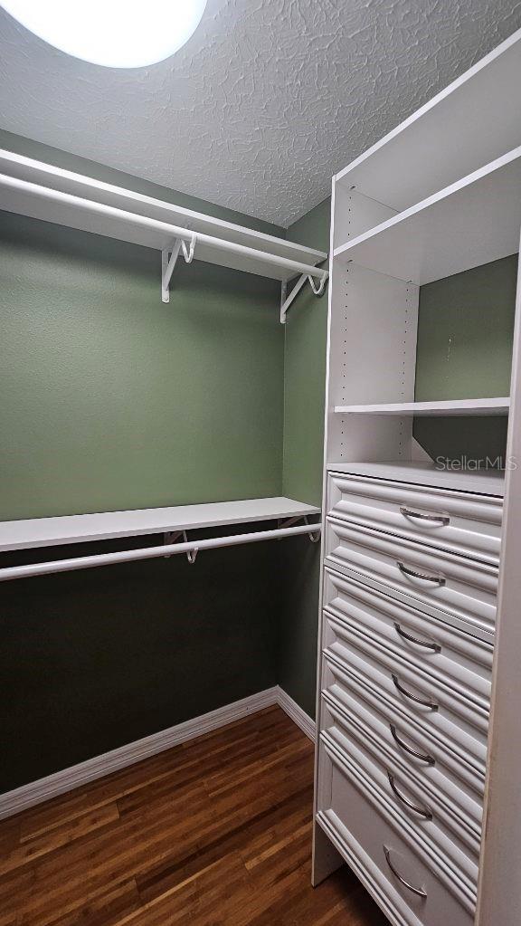 HUNTERS TRAIL TWNHMS - Residential