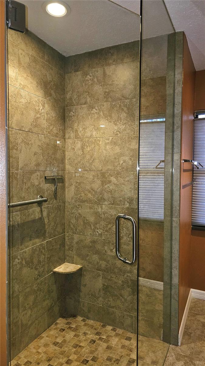 HUNTERS TRAIL TWNHMS - Residential