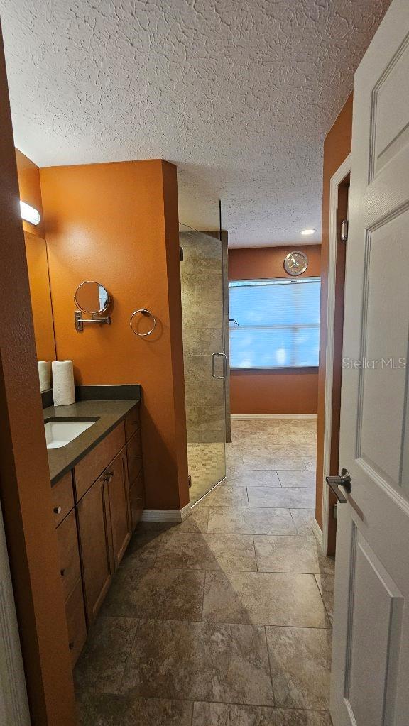 HUNTERS TRAIL TWNHMS - Residential