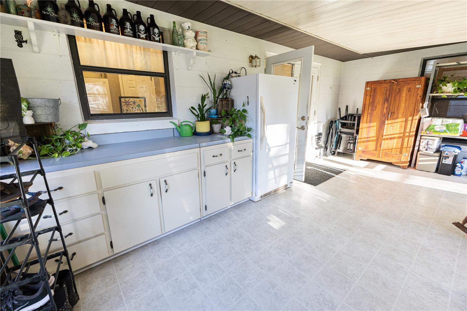 COUNTRY WALK 02 - Residential