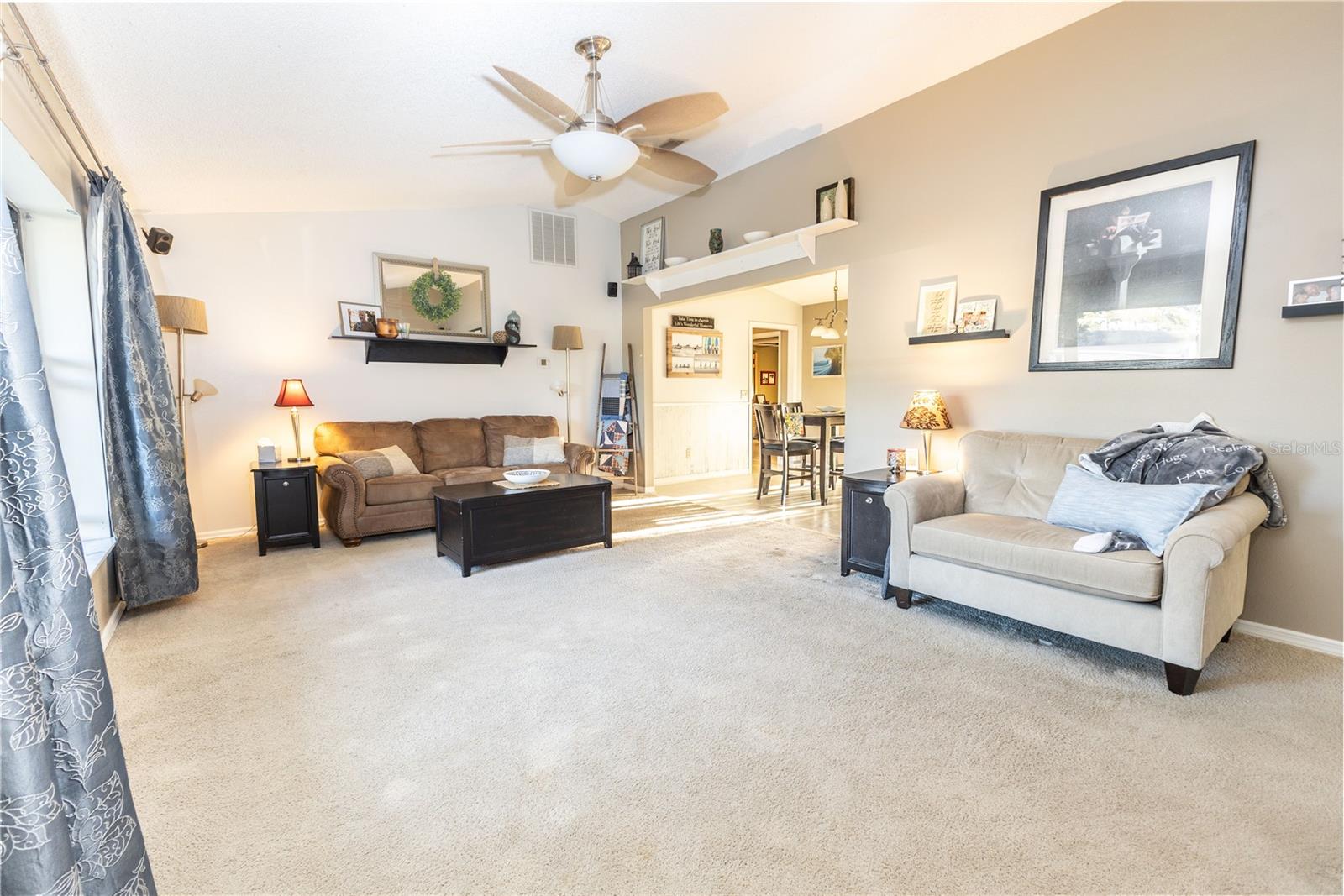 COUNTRY WALK 02 - Residential